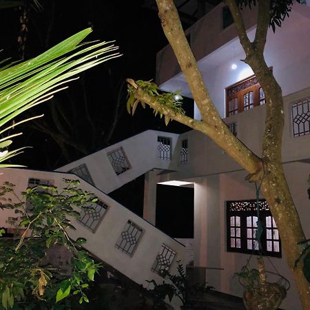 Ferienwohnung Seagull'S Nest Tangalle Exterior foto